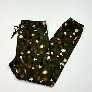 Men’s Denim House Splatter Paint Camo Cuffed Jogger Pants Size Large